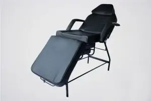 מיטת קוסמטיקה שחורה ללא לוגו