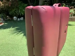 מיטת עץ דגם ארגמן - דגש על הריפוד