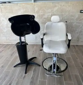 חדר ספרים לבן - כיסא+כיור חפיפה נייד