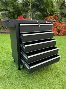 עגלת עבודה למקעקעים מברזל - צילום מגירות