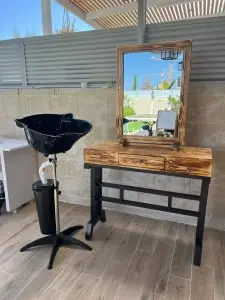 חדר ספרים - עמדת מספרה + כיור חפיפה נייד