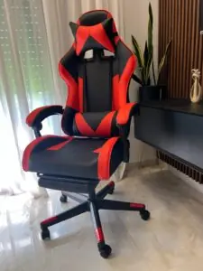 כיסא גיימינג שחור אדום פרופיל