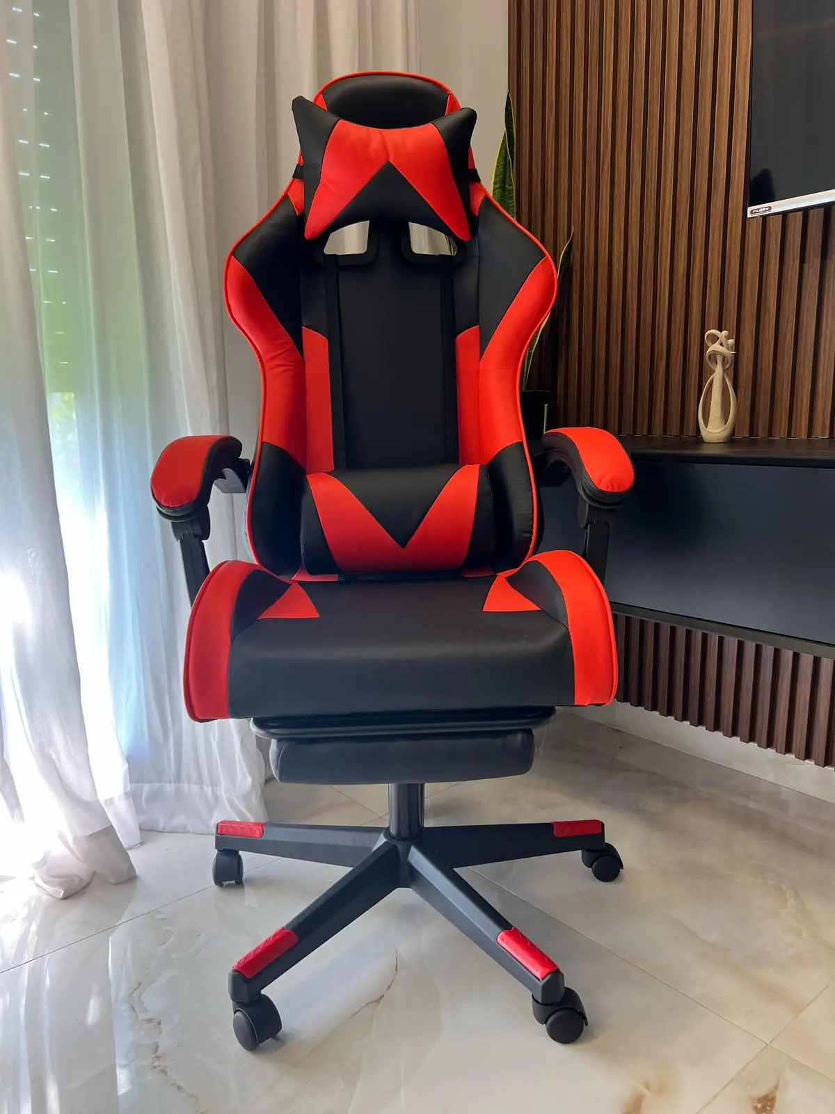 כיסא גיימינג שחור אד