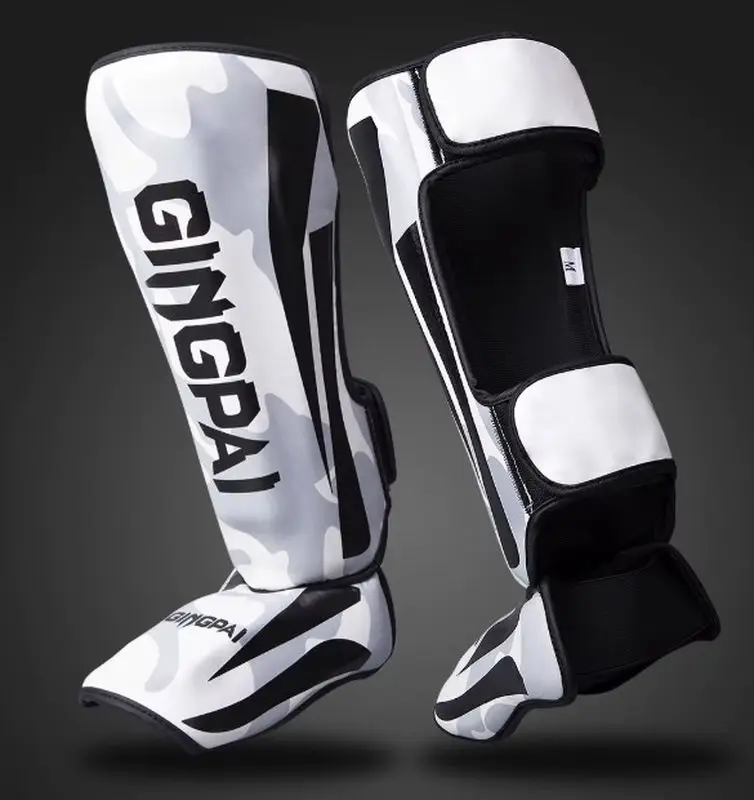 מגני רגליים MMA